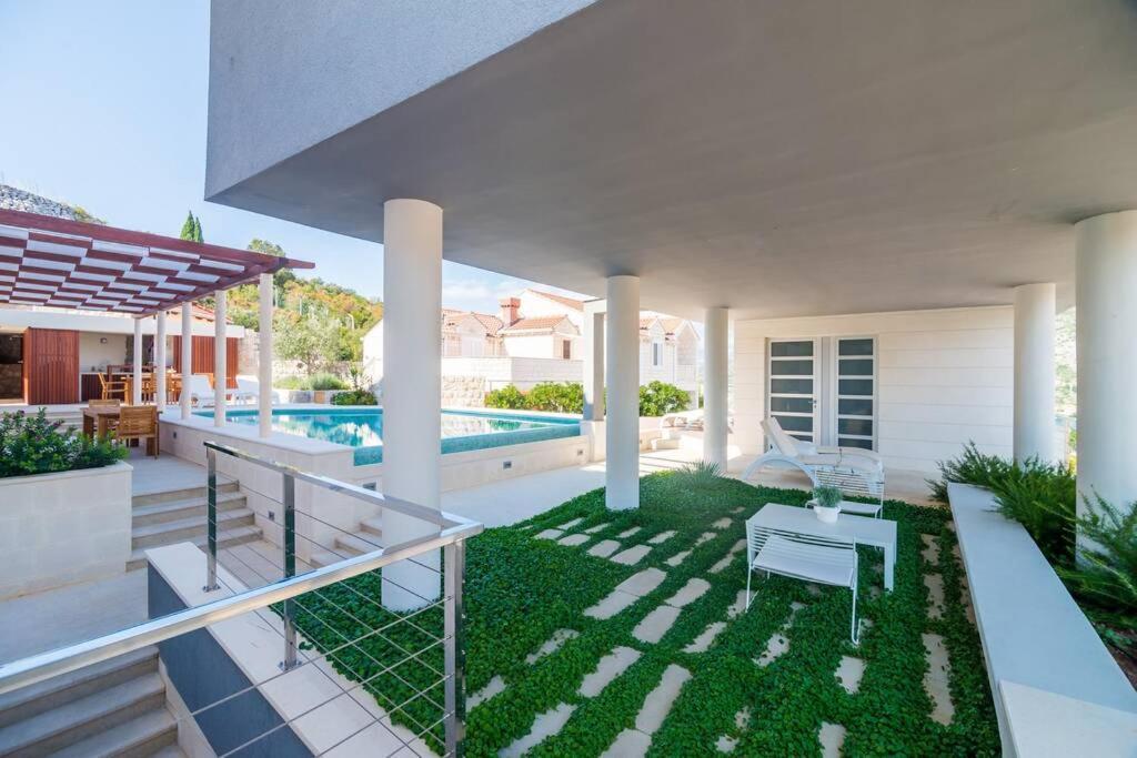 Modern Villa With Swimming Pool - Penthouse Dubrovnik Eksteriør billede